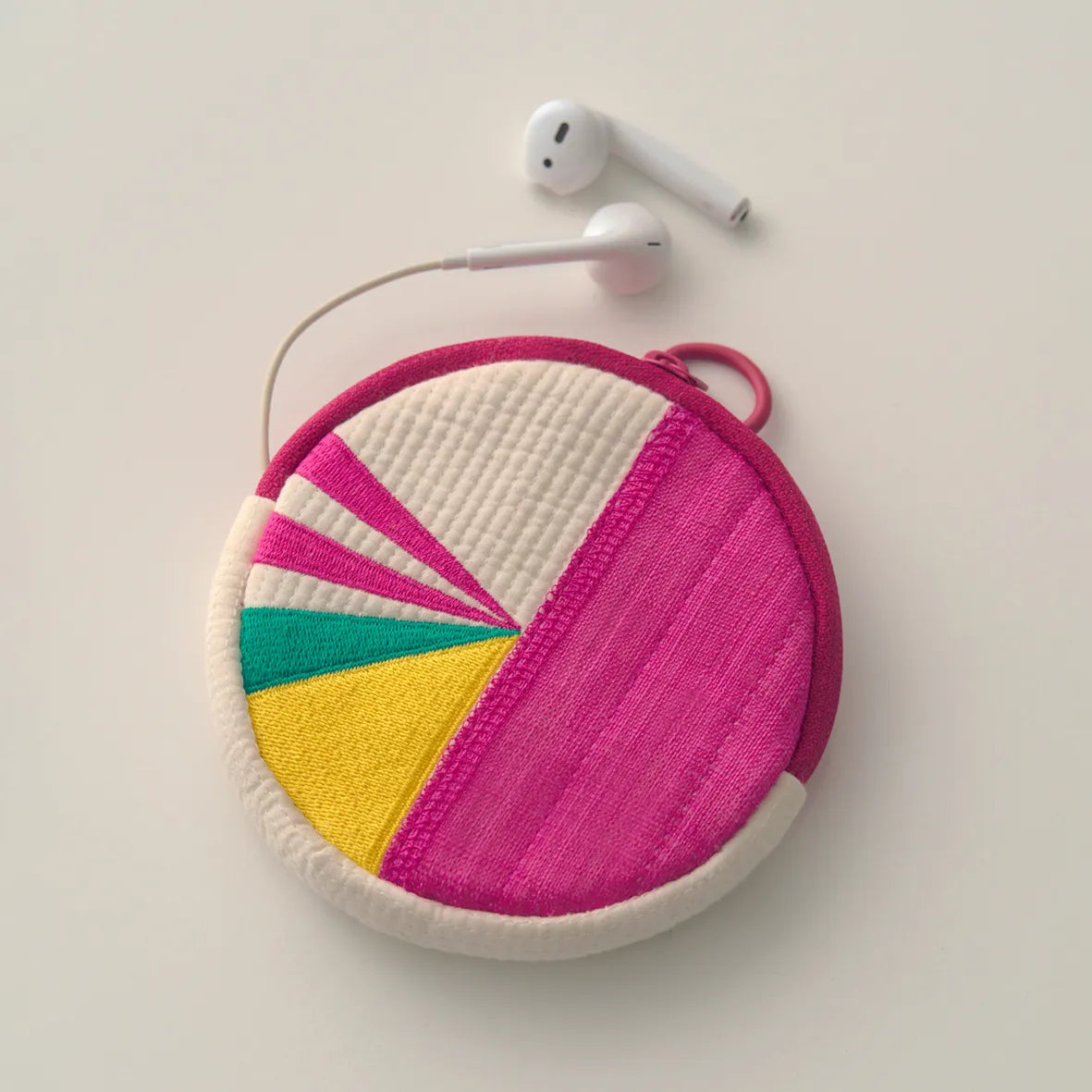 STUDIO AAROC Okchun Pouch (Hotpink)