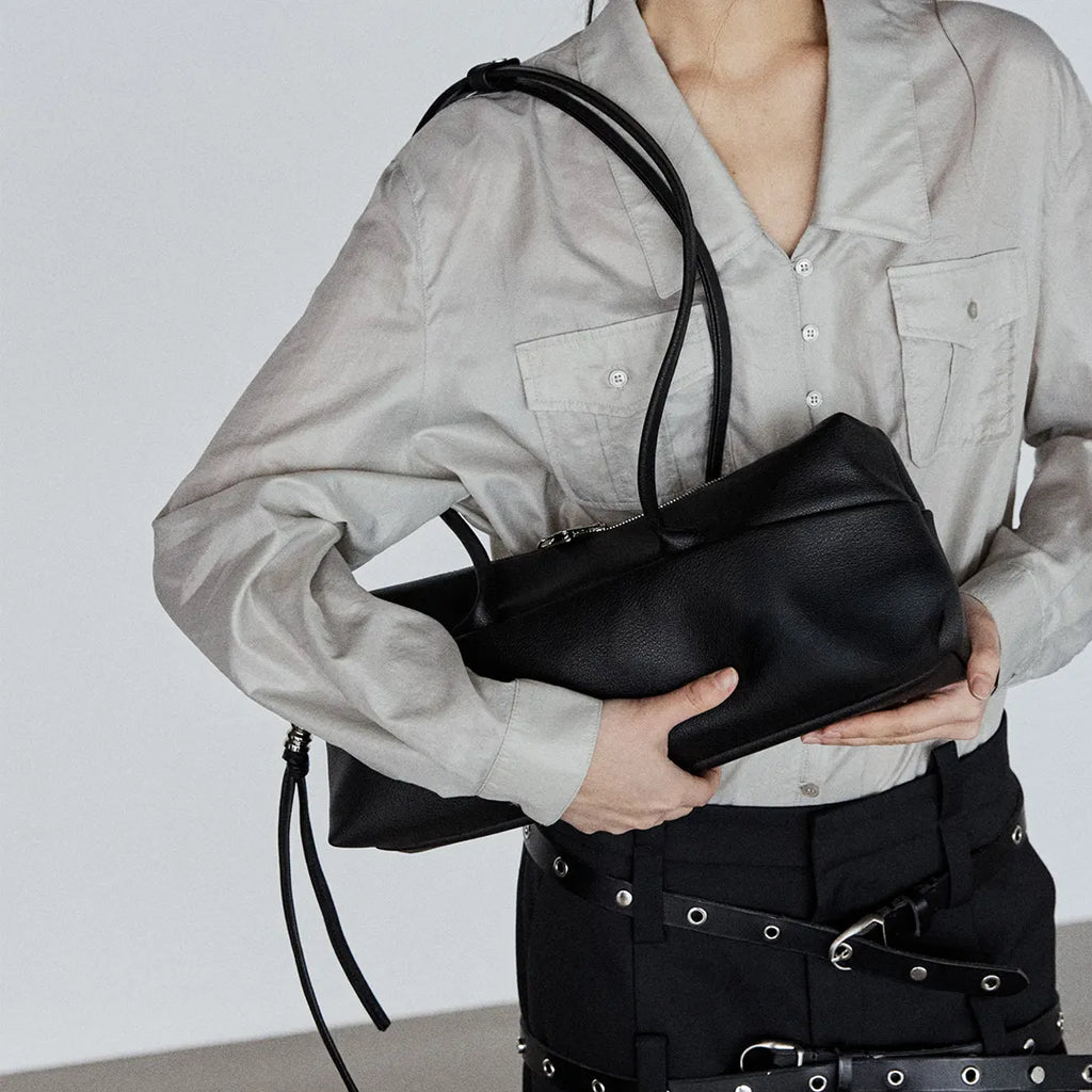 DAWN FACTORY Martin Bag Large Cow Leather (Black)