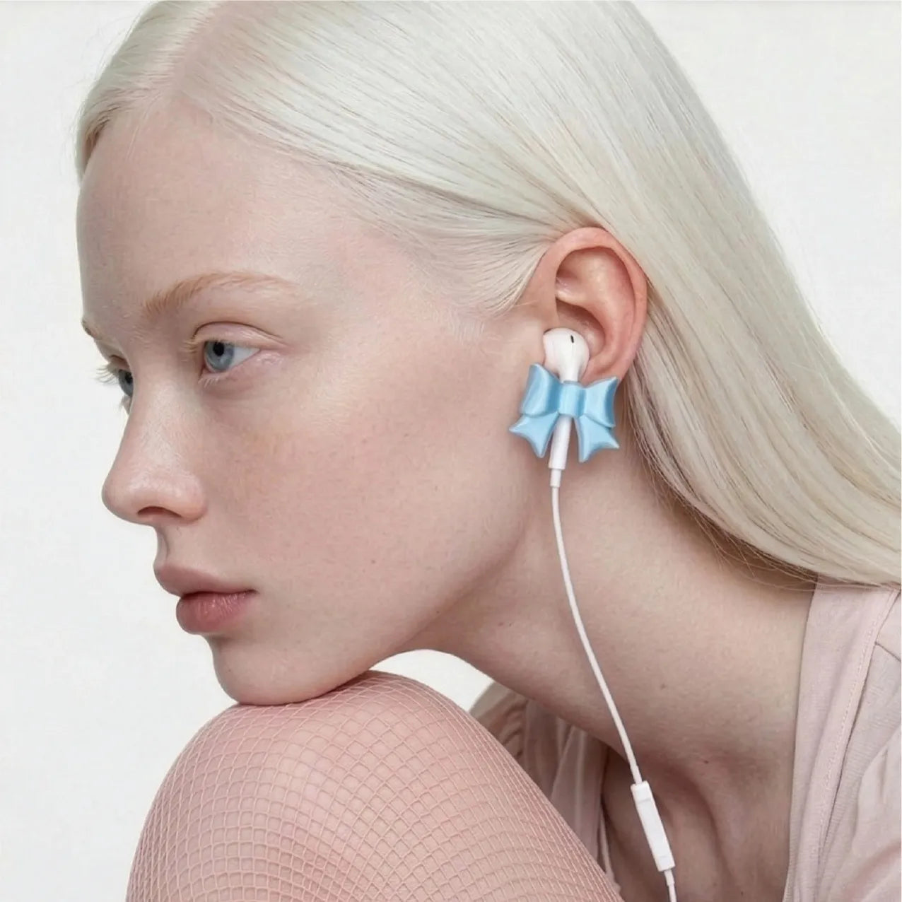 46month Ribbon Earphone Deco Cap