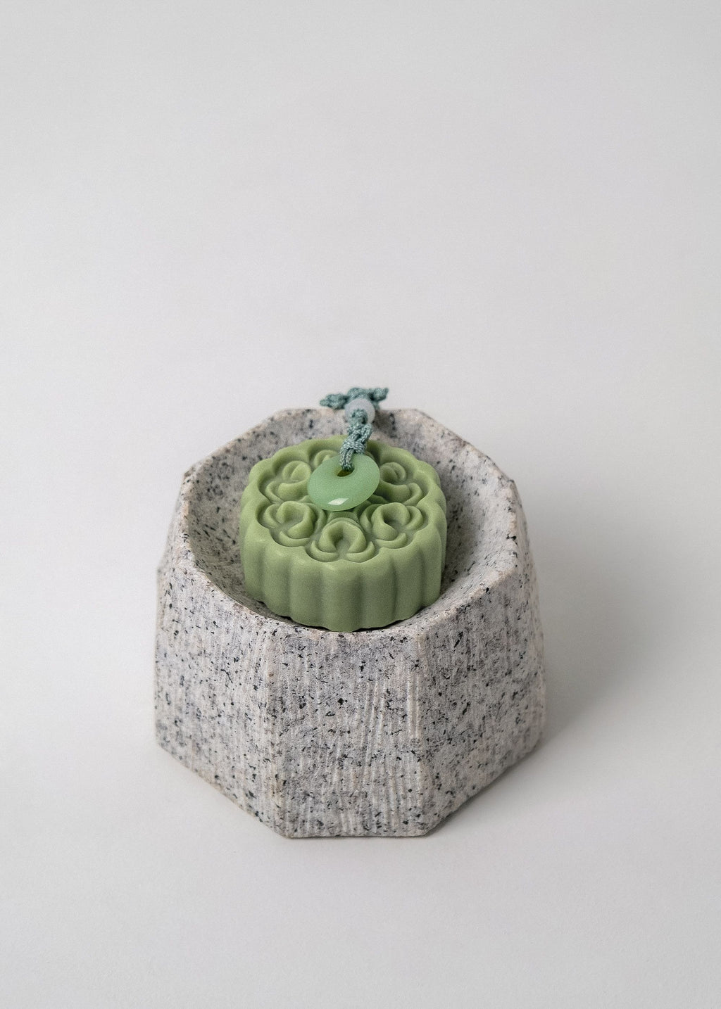 Guleum Ggot Soap Norigae (Green)
