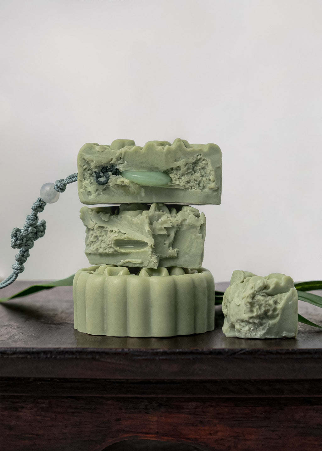 Guleum Ggot Soap Norigae (Green)