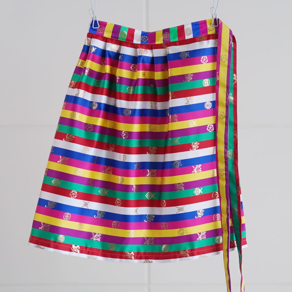 Traditional Korean Hanbok-Style Saekdong Waist Apron