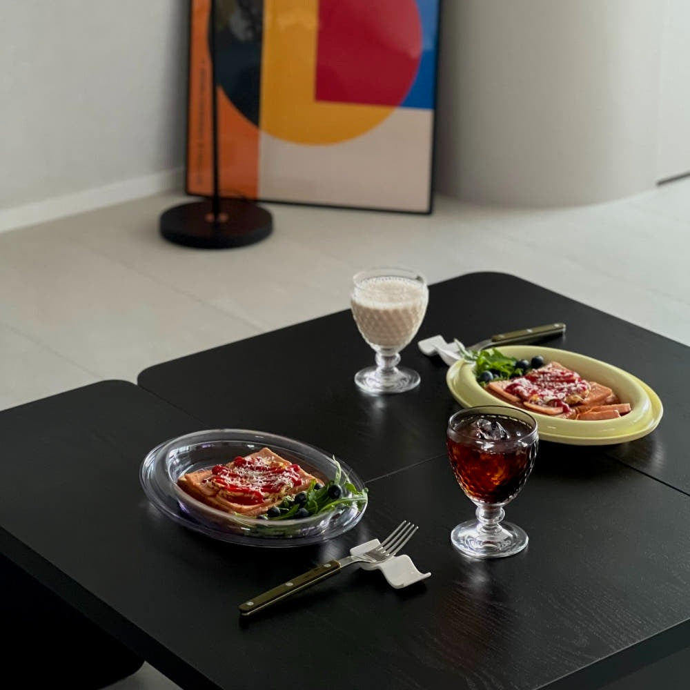 Foodle Oval Dome: Reversible Tableware