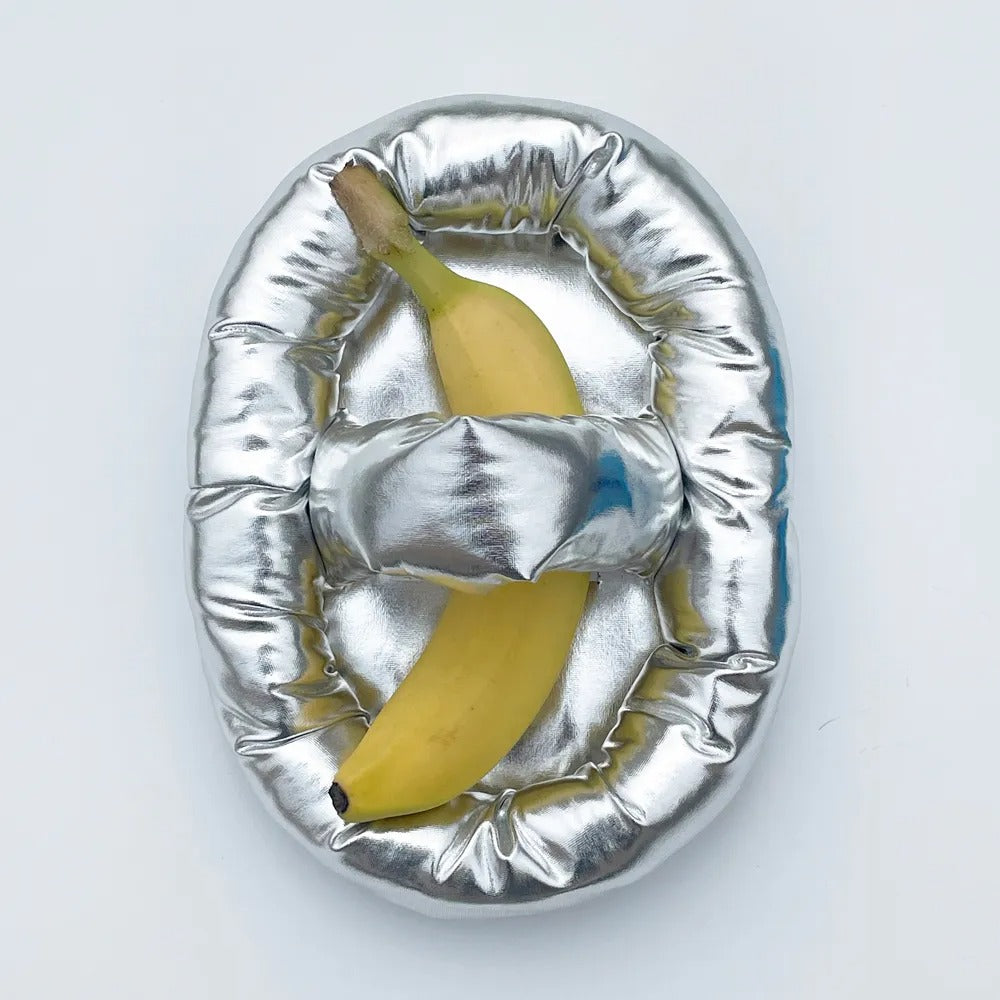 Lonely Apartment – Bean Basket (Silver)