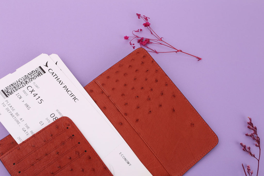 [SARA M&amp;C] Herma Crocodile Passport Wallet