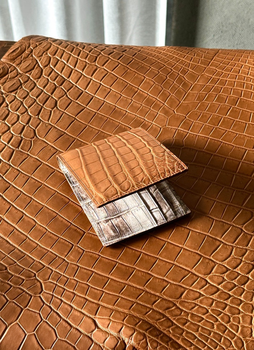 Crocodile Bifold Wallet (Sahara &amp; Himalaya Edition)