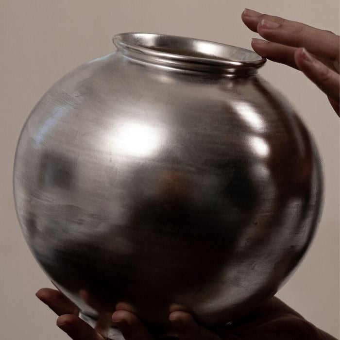 [YIDO] Silver-White Moon Jar 18cm (Handmade) - Gift Wrapped