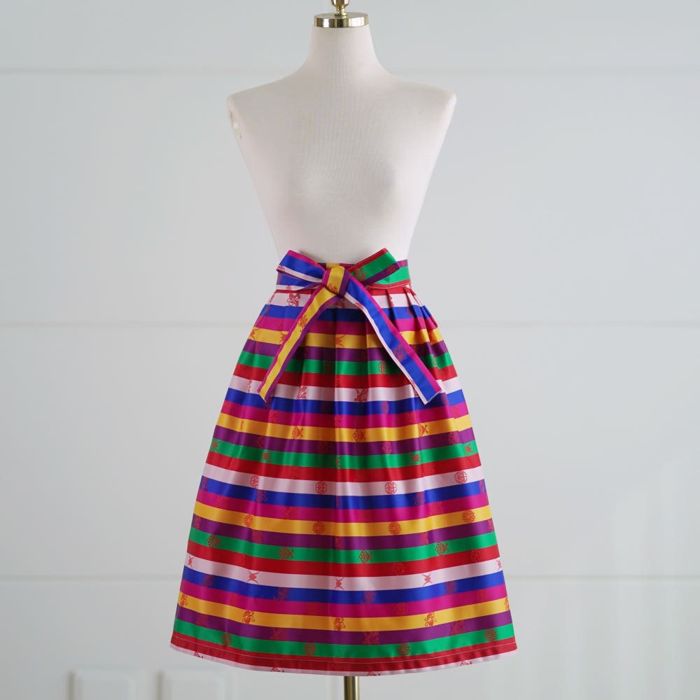 Traditional Korean Hanbok-Style Saekdong Waist Apron