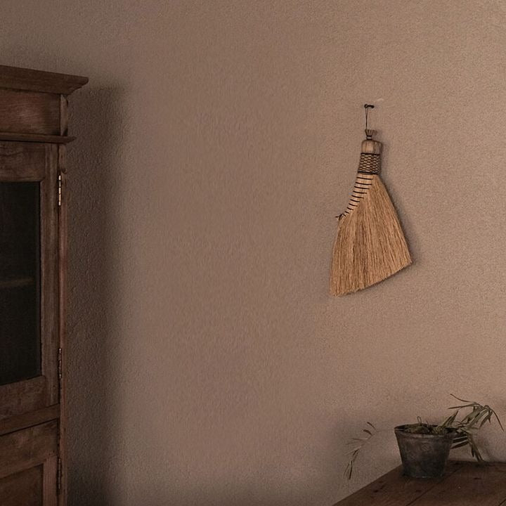 [Alon-mansion] Sorghum Broom 01