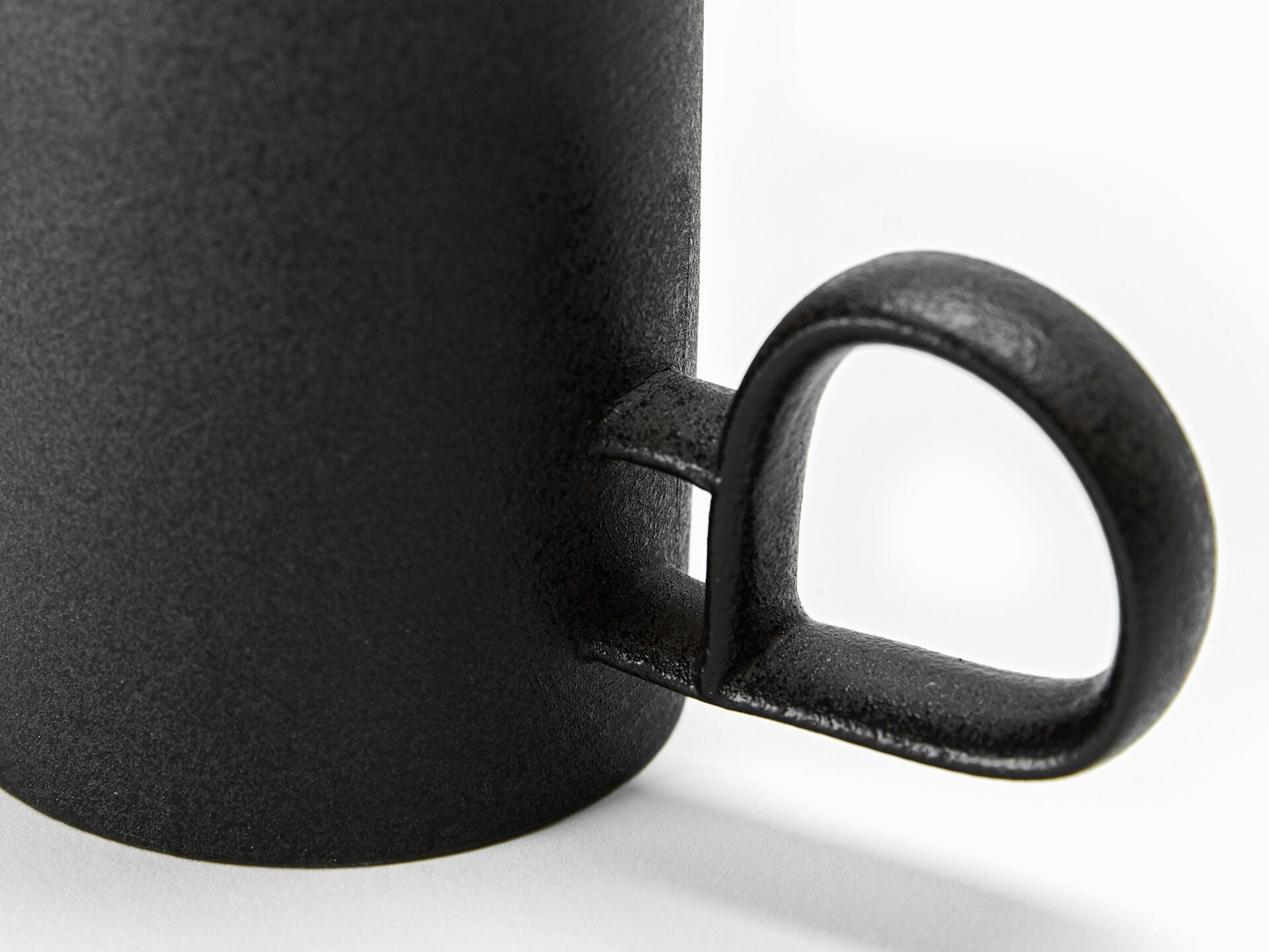 Black Porcelain Mug Set by Jeon Sang-geun