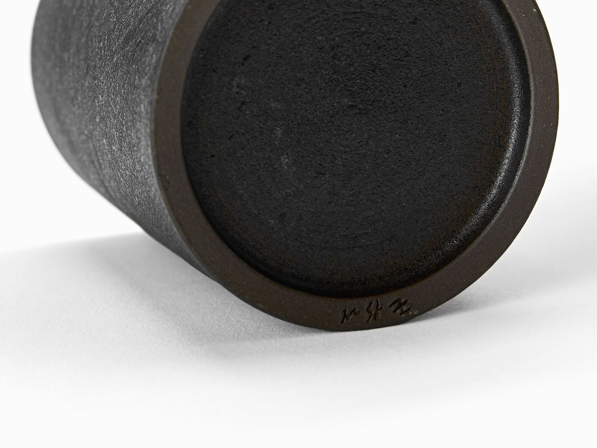 Black Porcelain Mug Set by Jeon Sang-geun