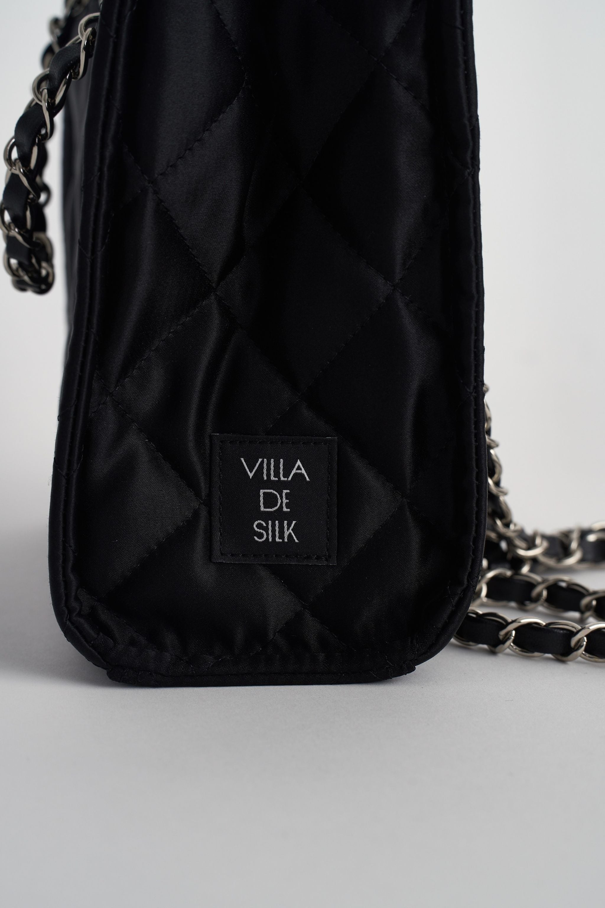 Quilted 100% Silk Square Shoulder &amp; Crossbody Bag